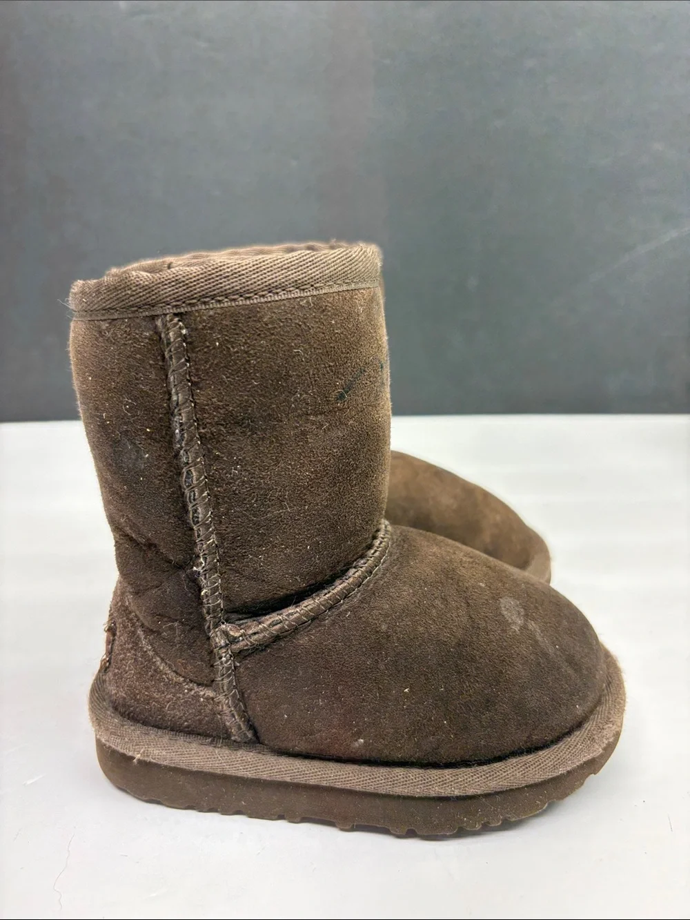 UGG cute classic
